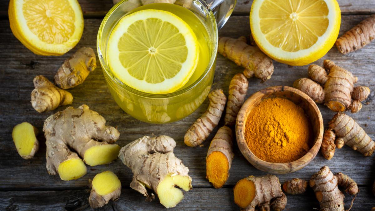 Infusión de jengibre y cúrcuma para la inflamación