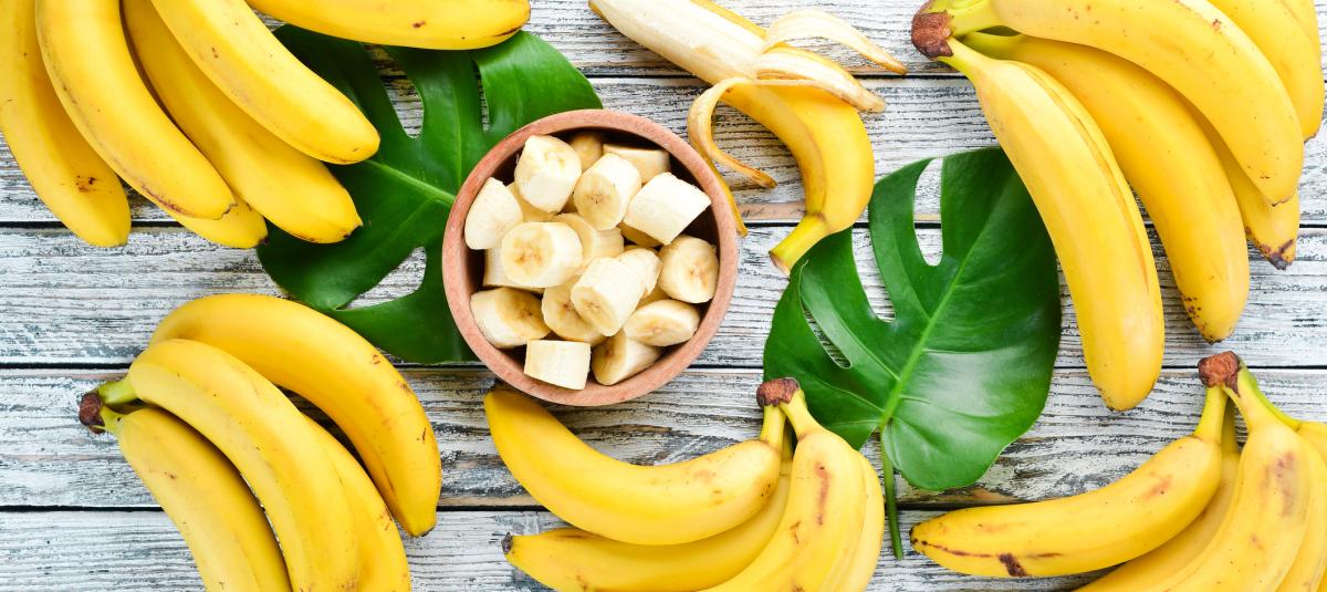 El banano: una fruta llena de beneficios esenciales para la salud