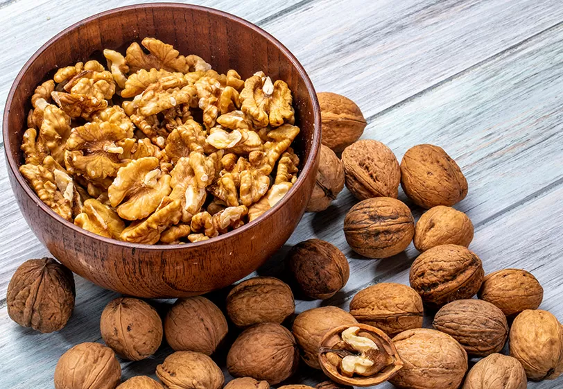 Los beneficios de las nueces para la salud del cerebro